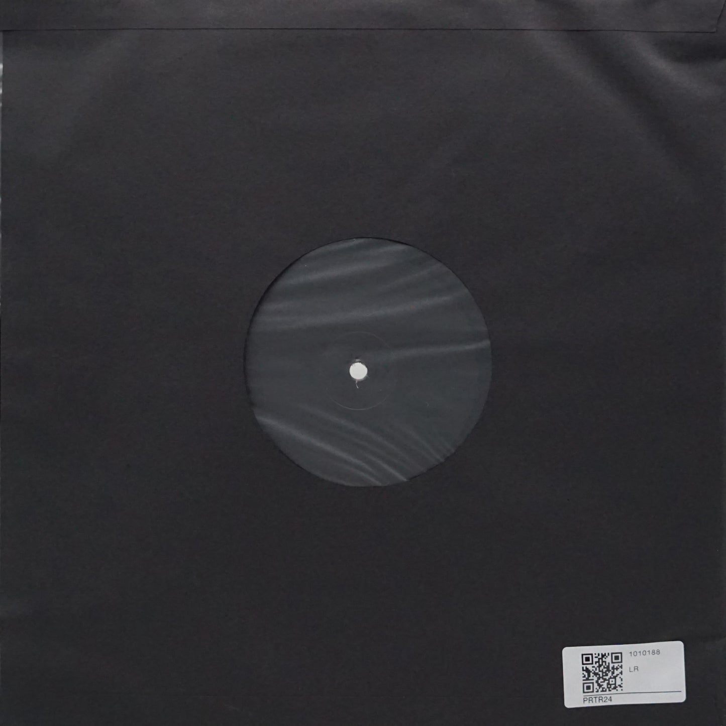 DEREK CARR – ARCHIVE: PRELUDE