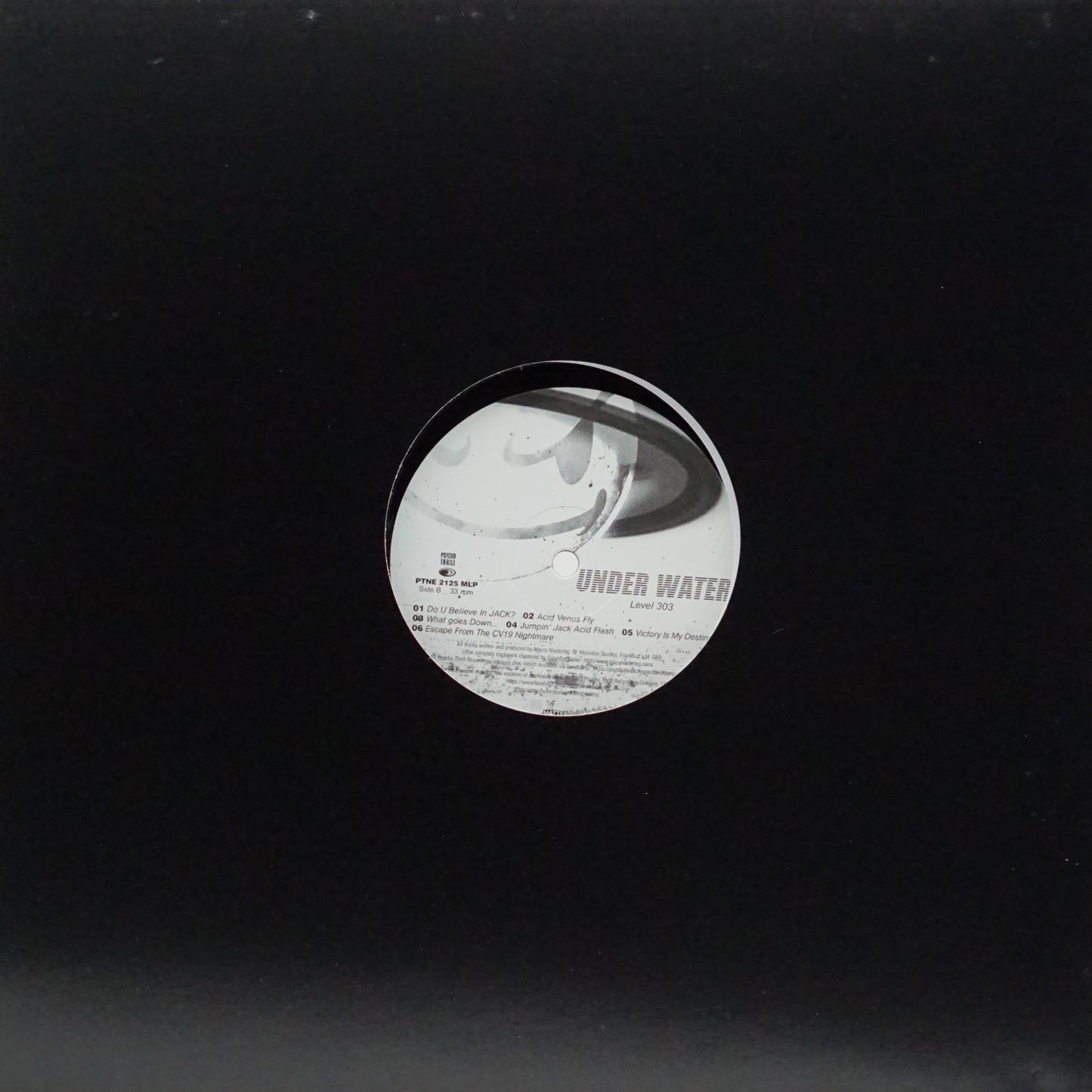 UNDER WATER / MICRO4CE – LEVEL 303