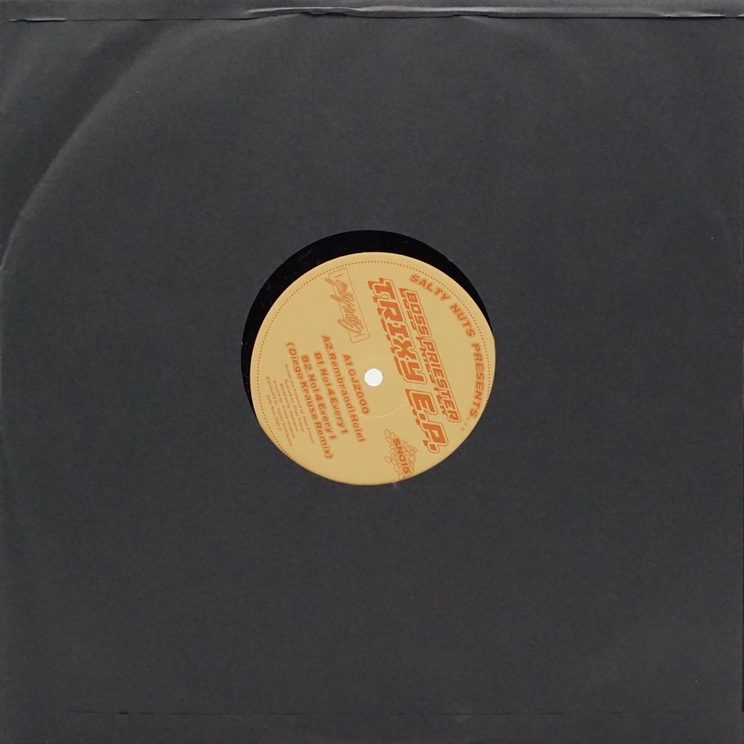 BOSS PRIESTER – TRIXY