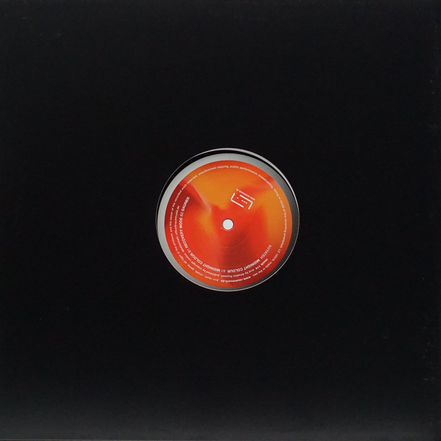 KUYATEH – MIDNIGHT COLOUR