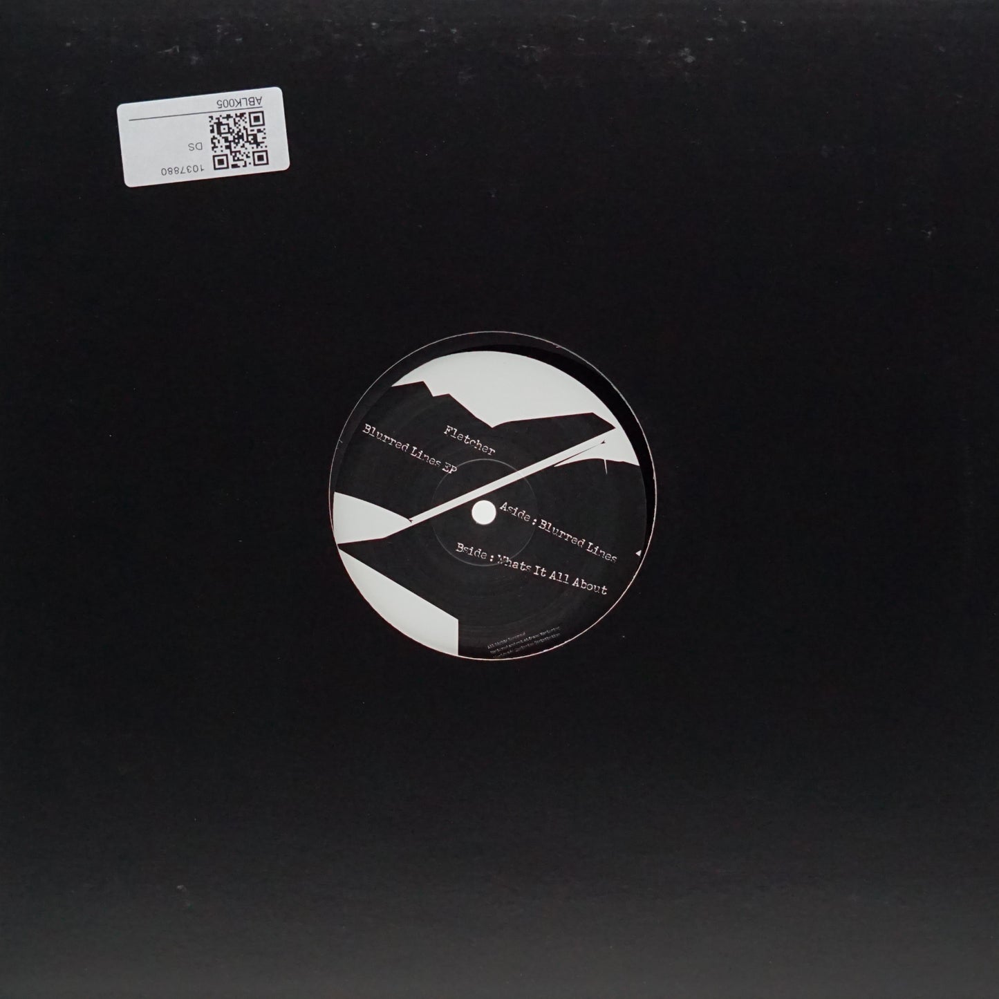 FLETCHER – BLURRED LINES