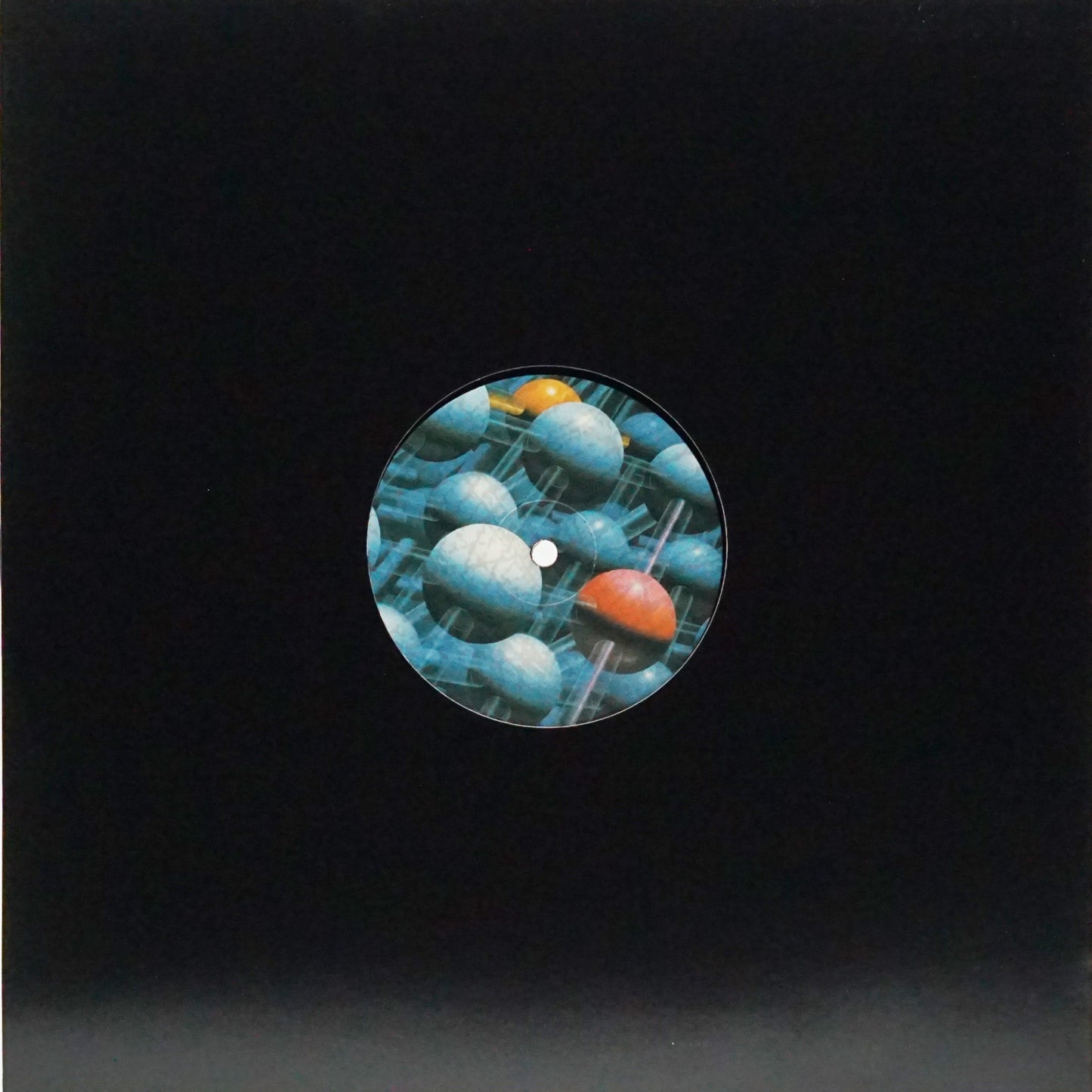 VIEWFINDER / MIHAIL P – THE WEIGHTLESS