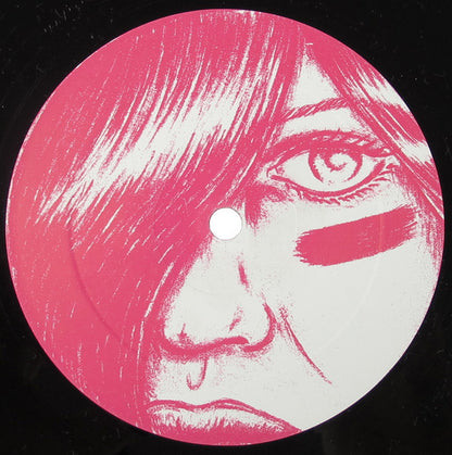 DANIEL STEINBERG / HEINRICHS & HIRTENFELLNER – MIDDLE FINGER