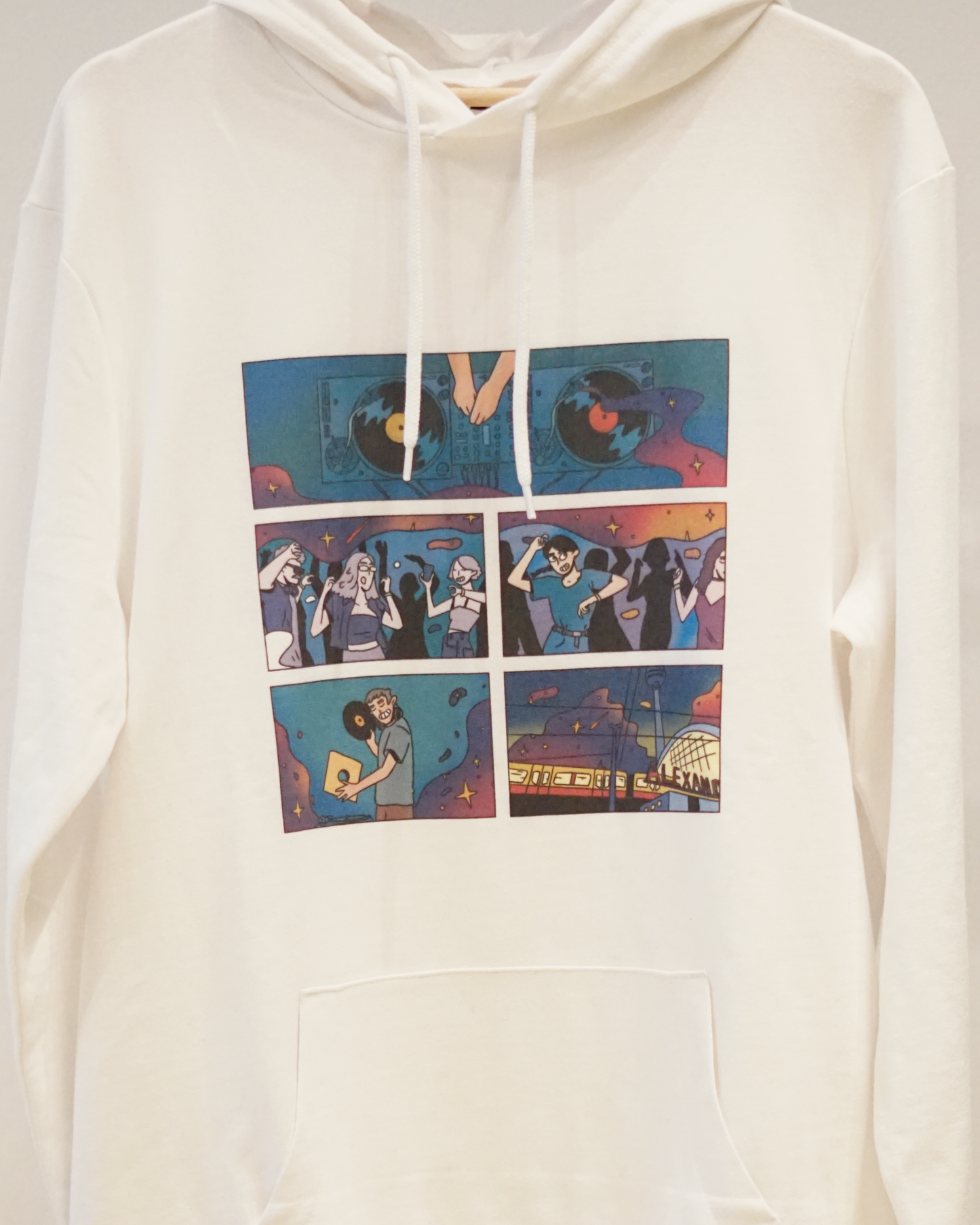 CHIPPY CHASERS HOODIE 14