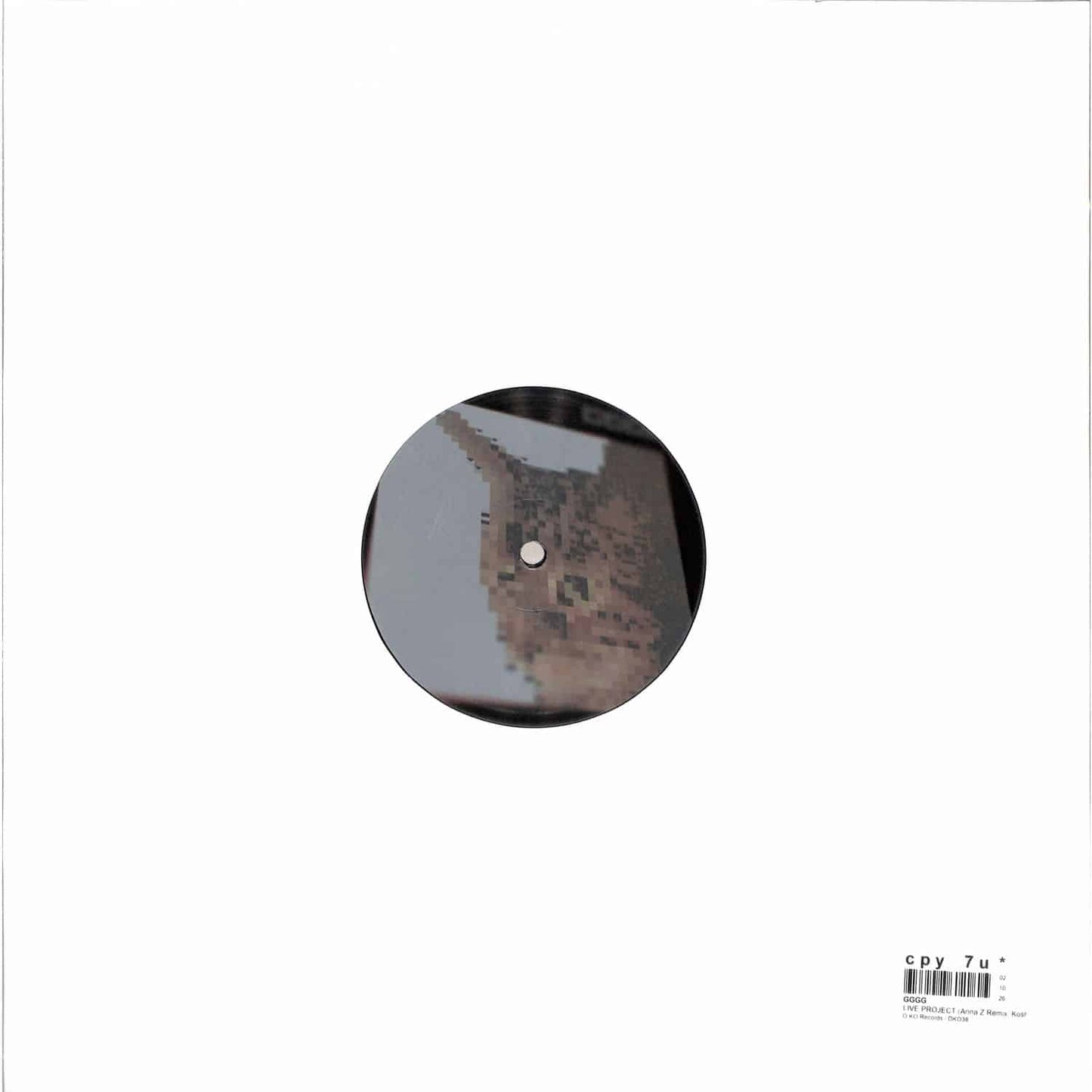 Yoyaku vinyl record "ANNA Z, GGGG, KOSH – LIVE PROJECT" with colorful abstract cover art.