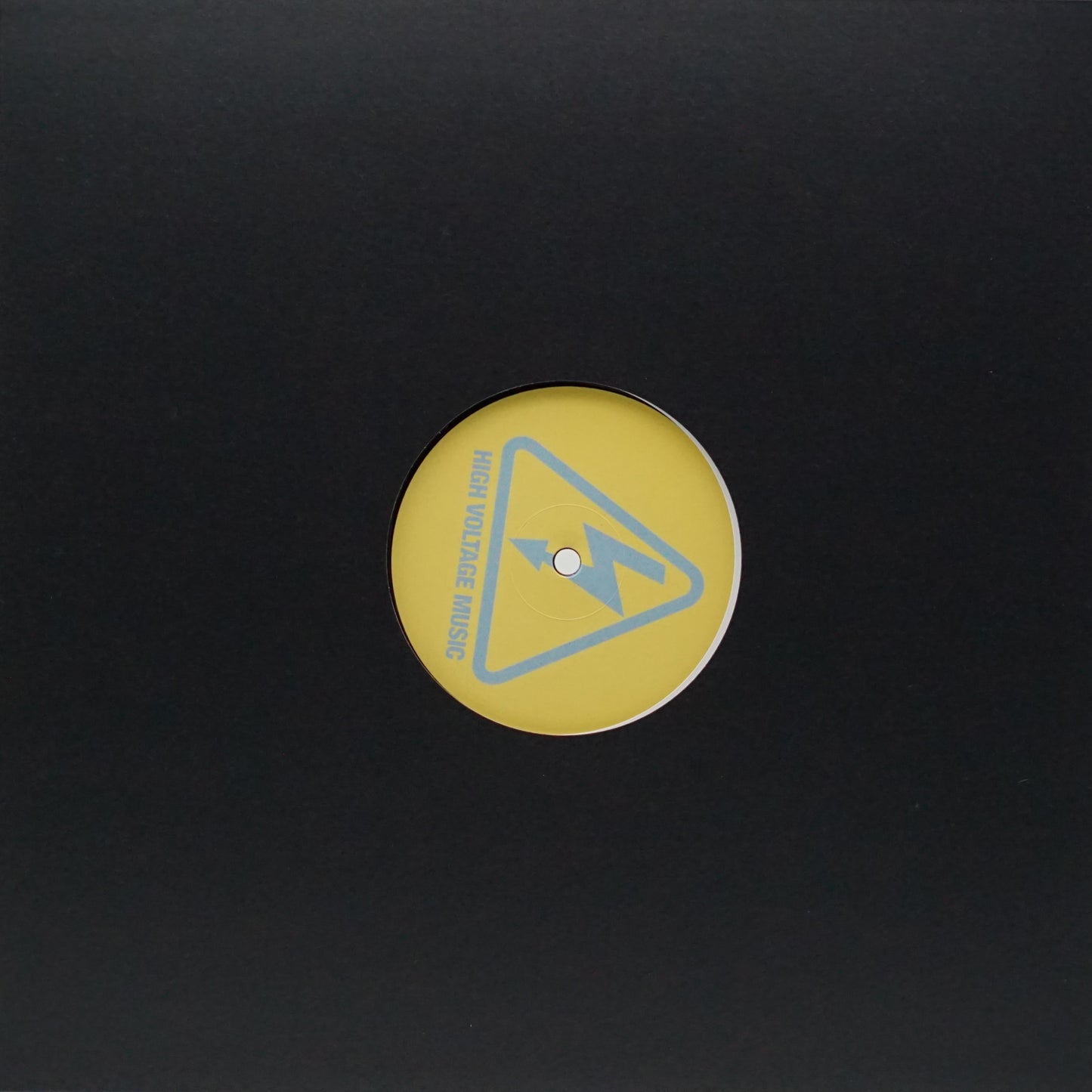 UNKNOWN ARTIST – HIGH VOLTAGE MUSIC 002
