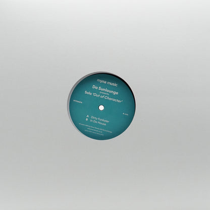 DA SUNLOUNGE – OUT OF CHARACTER