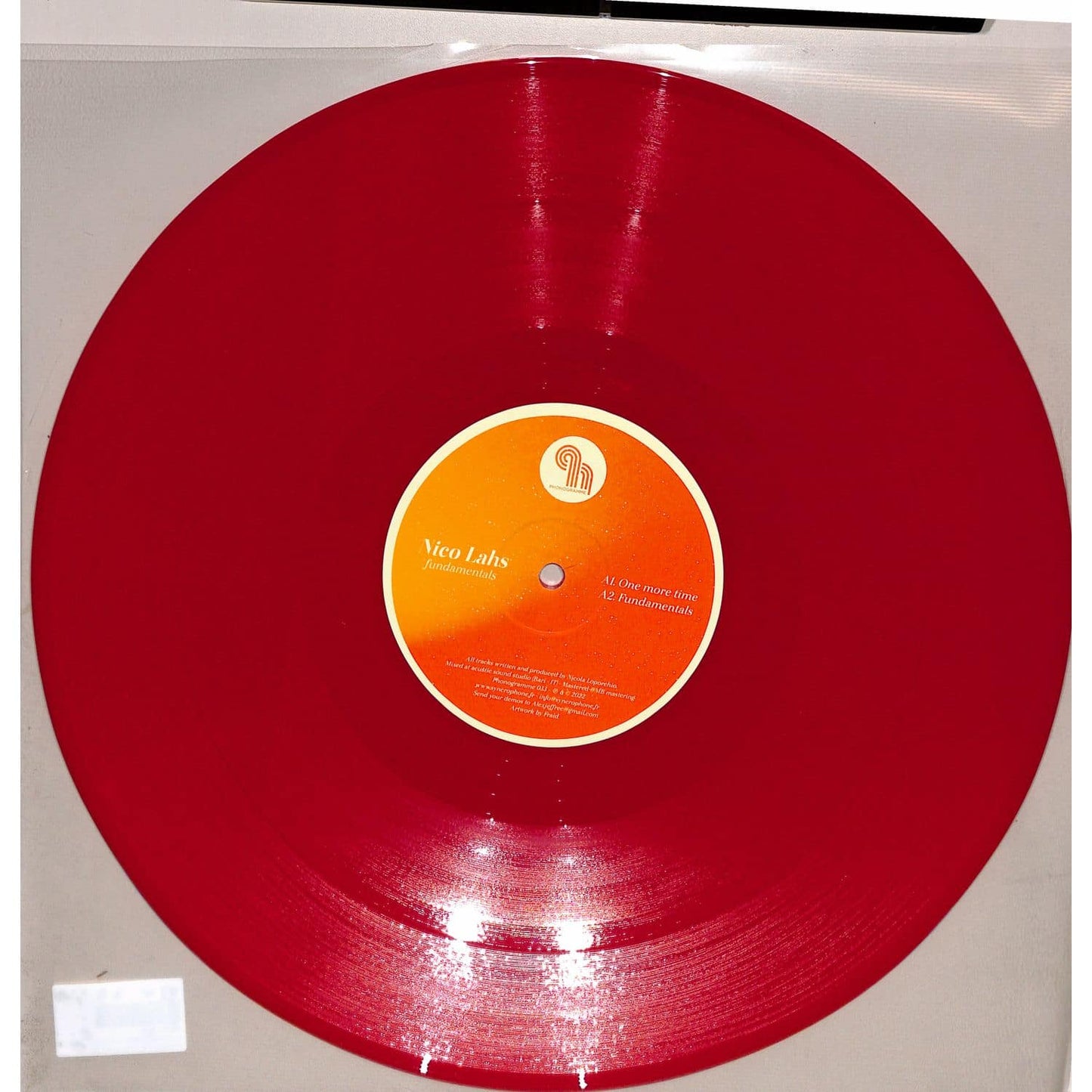 Syncrophone NICO LAHS – FUNDAMENTALS vinyl record with colorful abstract artwork on the front cover.