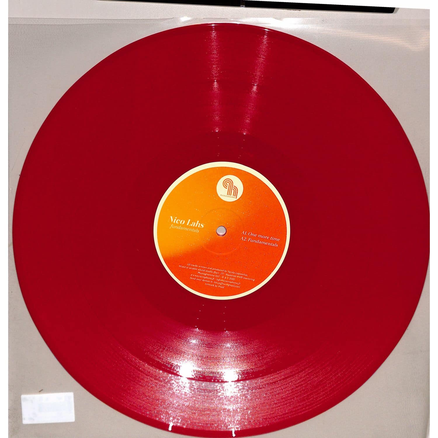 Syncrophone NICO LAHS – FUNDAMENTALS vinyl record with colorful abstract artwork on the front cover.