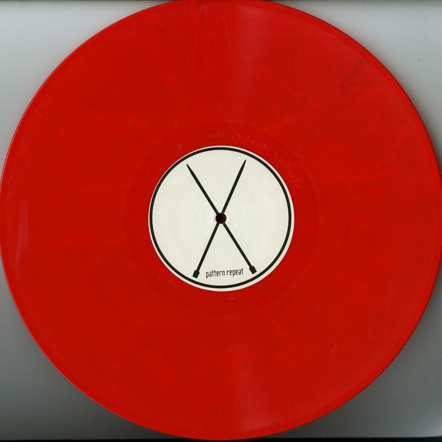 Second Hand vinyl record titled "Pattern Repeat – 00/6" with a colorful abstract pattern on the cover.