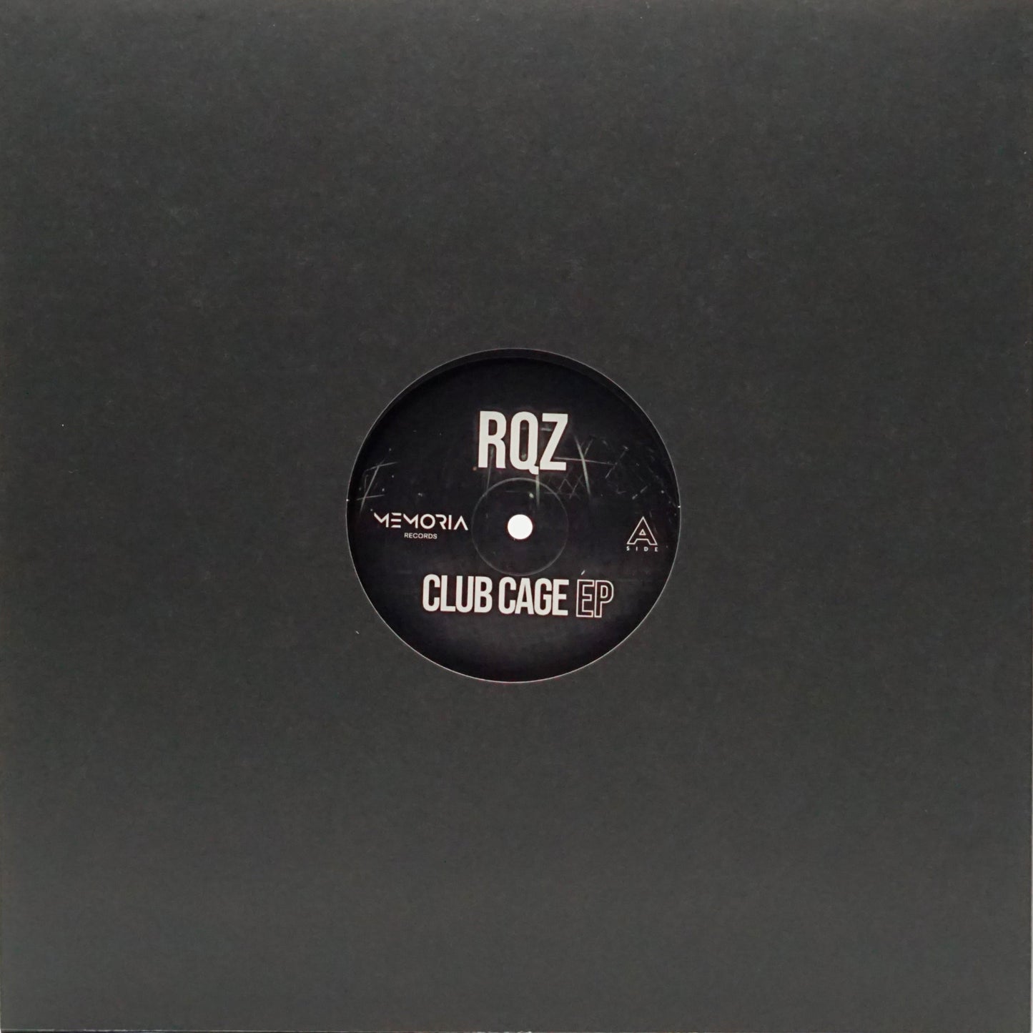RQZ – CLUB CAGE