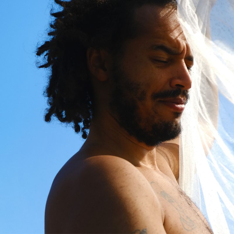 PHIL EVANS – E-MOTIONS